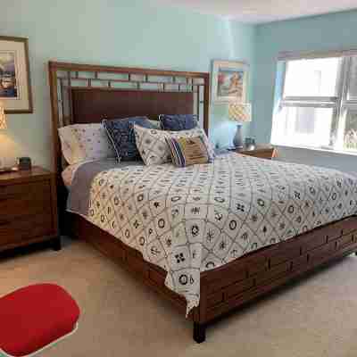 Waterfront, Ground-Floor private residence with Ocean & Inlet views Rooms