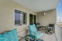 BEST DEAL ON THE KEY! Updated Gulf Front Condo! Full Ocean Views! - WiFi