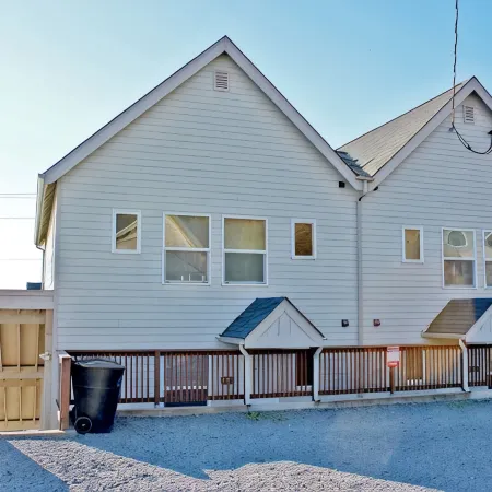 Comfort and Convenience in Downtown Sitka - Suite A