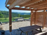 "LE Refuge" Douillet et Chaleureux.1200m D'altitude au Coeur du Massif du Mézenc - Chalets