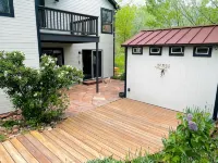 Walkout Basement from a Superhost! - 4-Star