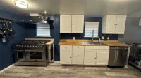 Oh Deer • Waterfront Cabin, private dock, Sleeps 8