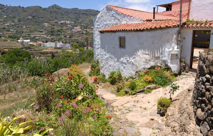Studio in 400-year-old farmhouse in the mountains