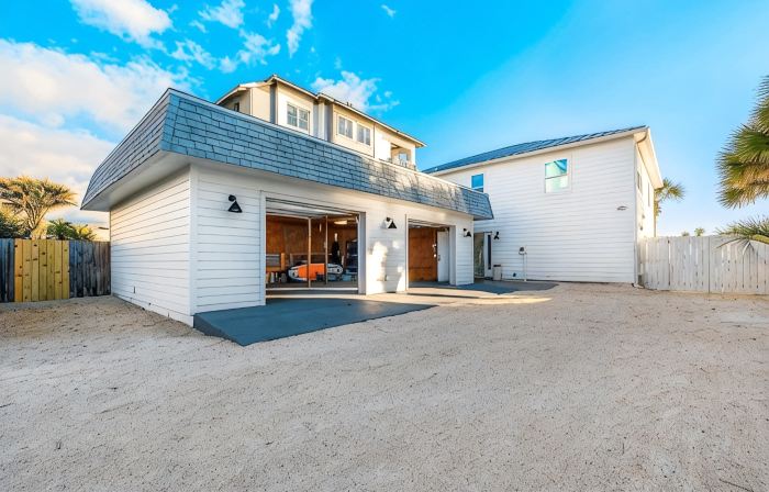 Beautiful Beachfront Home Near Alys Beach on 30A with Private Beach