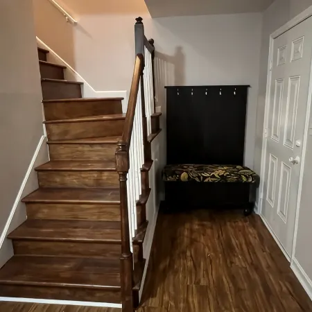 Spacious Charming 3-bedroom house with WiFi and AC in Burlington