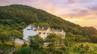 Tongyoung Macaio Pension - Beach