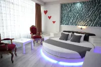 Mira Blue Hotel