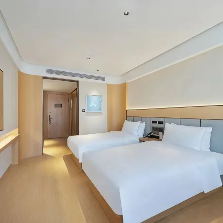 JI Hotel (Xinyangshi Zhengfu Wanda Plaza)
