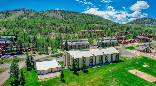 Walk to Giant Steps from this cozy 2 bd/2ba with Private balcony & Mtn views.