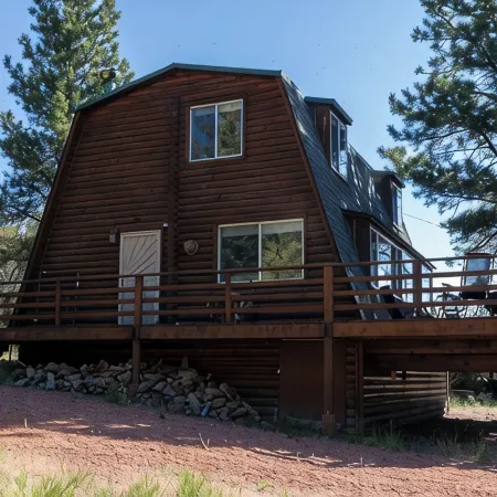 Enjoy a Cozy Cabin Near the Lake! Sleeps 8,  4 Beds.