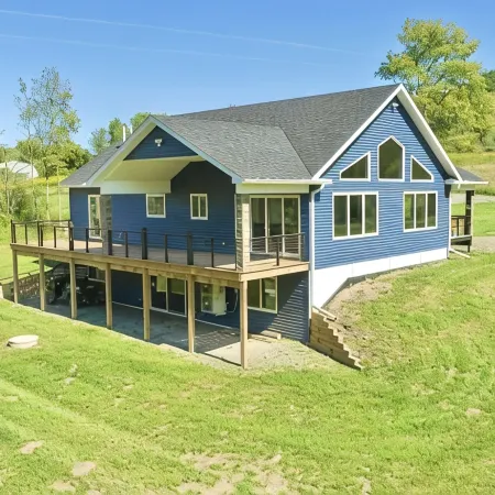 Brand New Waterfront Luxury Home, convenient to CooperstownAll Star Village