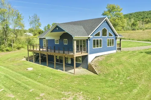 Brand New Waterfront Luxury Home, convenient to CooperstownAll Star Village - balcony