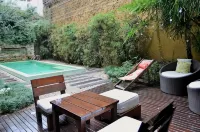 Mine Hotel - Swimmingpools
