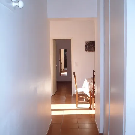 Apt T3 air-conditioned, on the 1st floor of a character residence in CAHORS