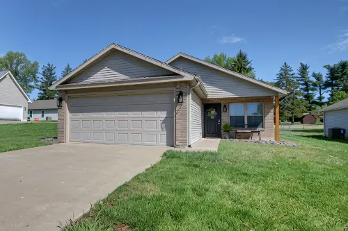 Laura’s Simply Charming Home on Harrison - 무료 와이파이