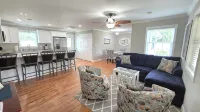 Charming & Cozy 3Bdr 2b Home in Heart of Swansboro Perfect for a Relaxing Stay! - 3 tähden