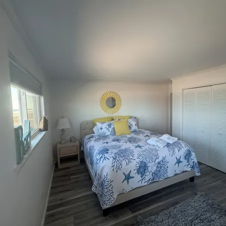 Newly Renovated- Oceanfront Condo Queen’s Grant - WiFi, Pool, Boat Ramp & Dock