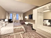 Zijin Hotel Belgrade Hotels near Millenary Monument