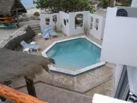 Spacious Beachside Villa with Gourmet Cook, Pool, WiFi – Large Sandy Clean Beach - 別墅