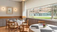 Hotel Blanca de Navarra - breakfast