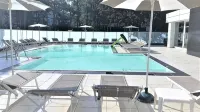 Hotel Helvetia - Infinity Pools