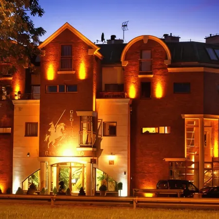 Grot Hotel
