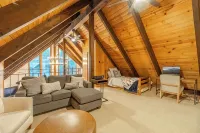 West Shore Tahoe Cabin - Loft Movie Nights Pets - Wifi