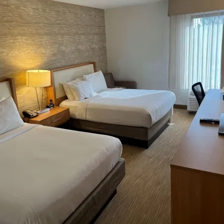 Sleep Inn & Suites Отели рядом с достопримечательностью «Ботанический сад Мемфиса»