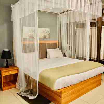Top Lodge in Blantyre Rooms