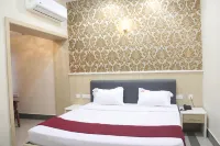 Hotel Puduvai Ashok - 3つ星