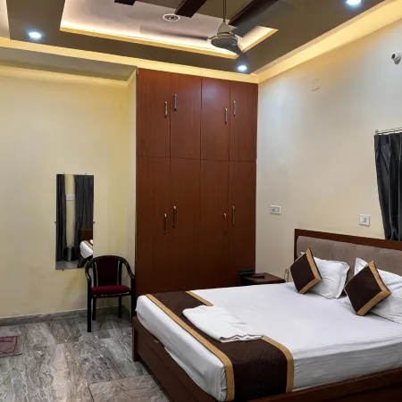 Kashyaam Inn