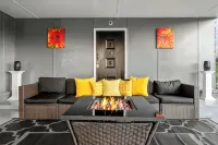 Serenity Spot- Charming 3-bedroom house 20 minutes from the Airport.