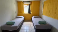 Ilha Hostel - Hostels