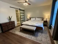 Charming 2/2 townhome in near FSU campus/stadium - Homestays