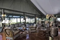 Kirawira Serena Camp - parcheggio