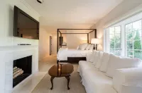 Heated Indoor Pool and Spa - Golf Course View