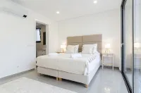 Villa Scandinavia - Private Heated Pool - Vila