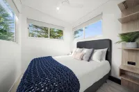 Horseshoe Bay Holiday Park - balcony