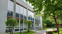 Hotel-Etage Apfelrot