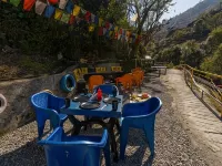 The Hosteller Mussoorie by the Streamside, Kempty