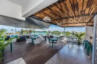 Azur Paradise - breakfast