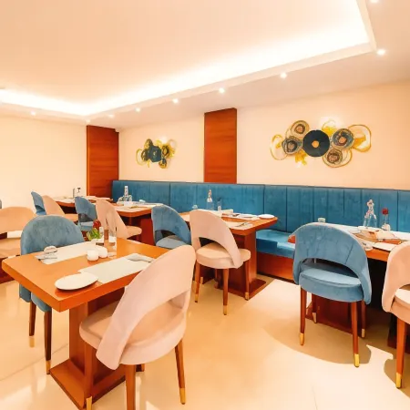 Playsales By Playotel, Vijay Nagar
