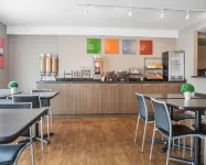Comfort Inn - breakfast