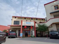 Paretto Seaview Hotel Các khách sạn gần Trung tâm thương mại Element