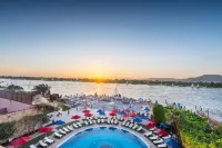 Sonesta St. George Hotel - Convention Center - Romantic