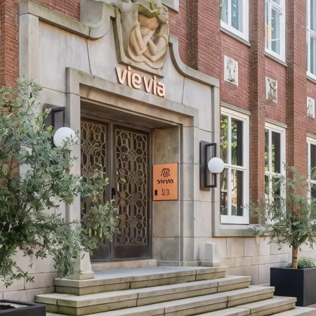 VIE Via - Your Hotel