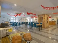 Paretto Seaview Hotel Các khách sạn gần Trung tâm thương mại Element