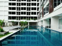 Greenpark Apartemen by Golom Room Hotels in Sleman Regency