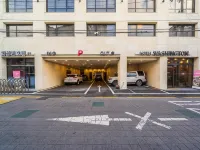 Gwangju Hound Hotel Hotels near Nokdong Station