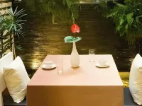 Rain Forest Resort Hotels in Wang Thong